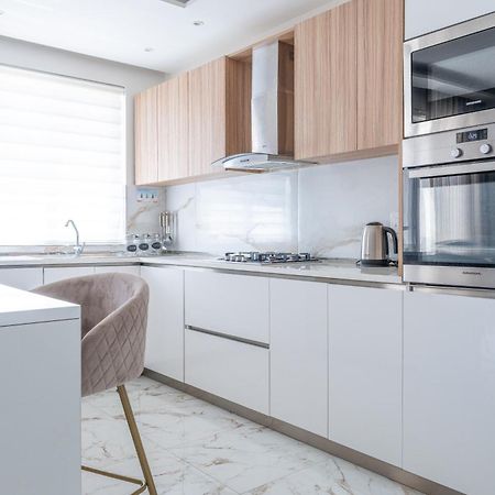 Modern & Luxurious Apartment - Prime Location 圣保罗湾城 外观 照片